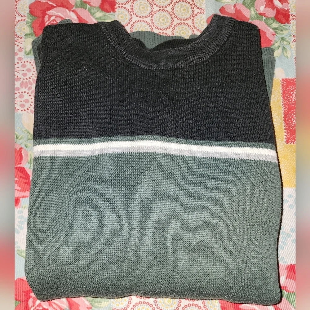 GUC old navy sz 14 100% cotton sweater mid weight